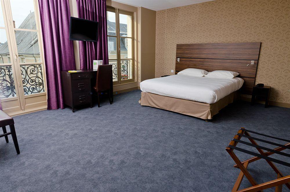 Logis Hotel Le Vert Galant Ла-Флеш Екстер'єр фото